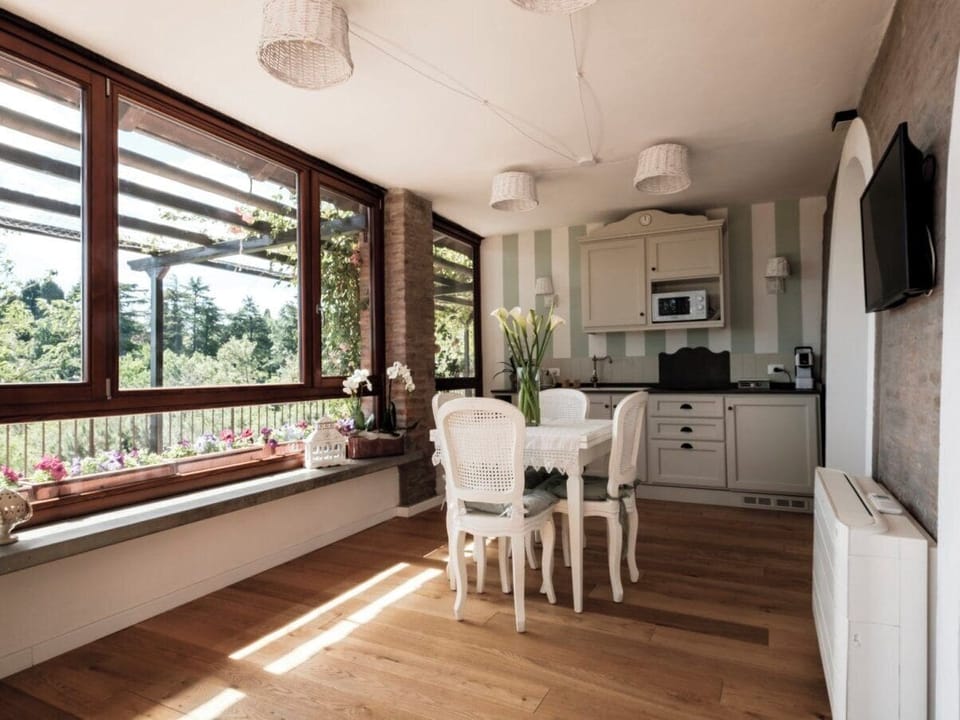 Comfort Apartment, 1 Bedroom, Kitchenette, Hill View (Casa delle Viole) | Living area | Flat-screen TV