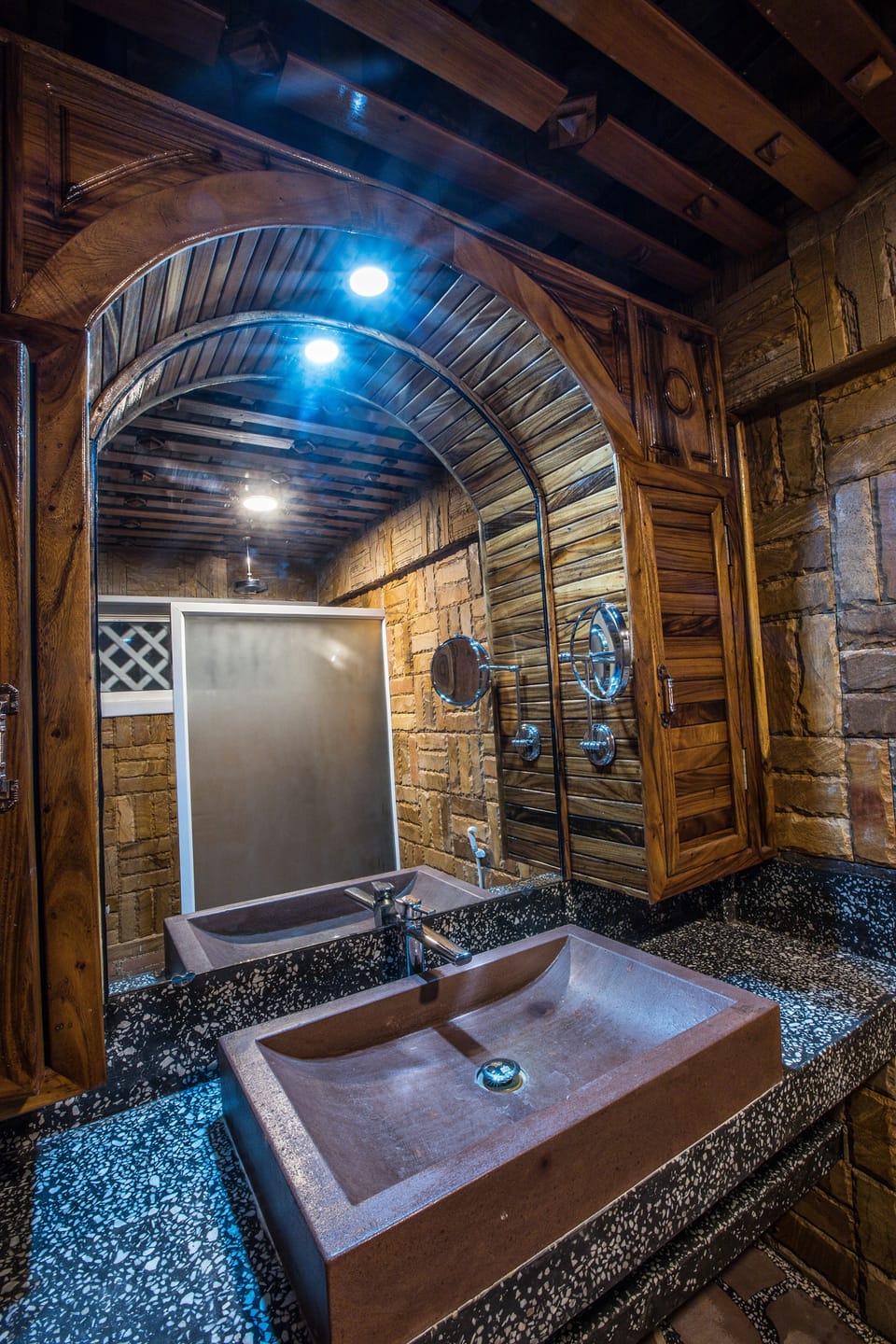 Suite | Bathroom | Towels
