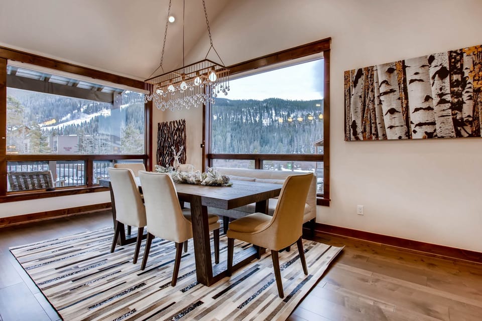 Townhome, 3 Bedrooms | Private kitchen | Fridge, microwave, oven, dishwasher