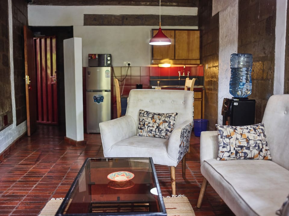 Executive Double Room | Living area | TV