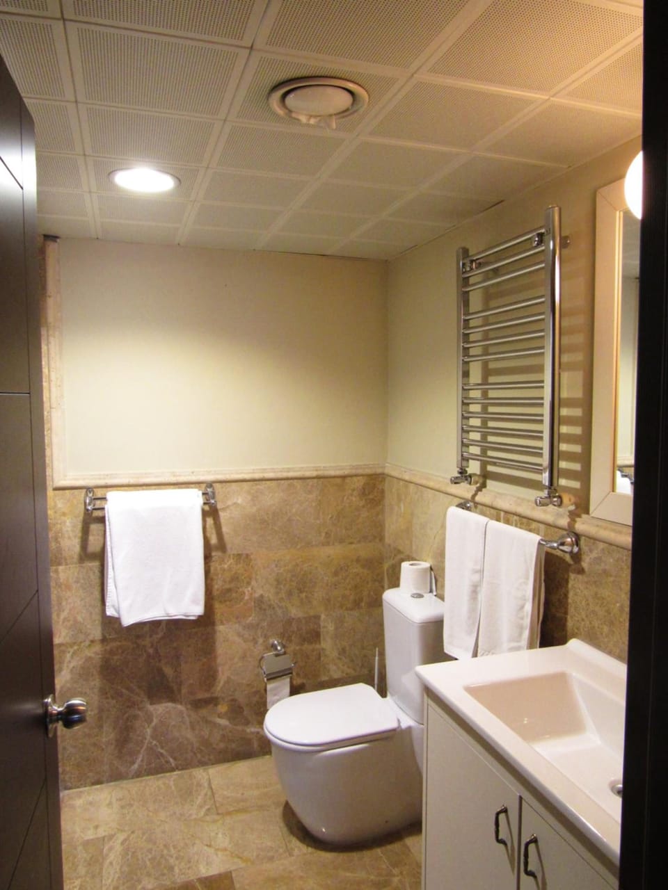 Shower, free toiletries, hair dryer, slippers