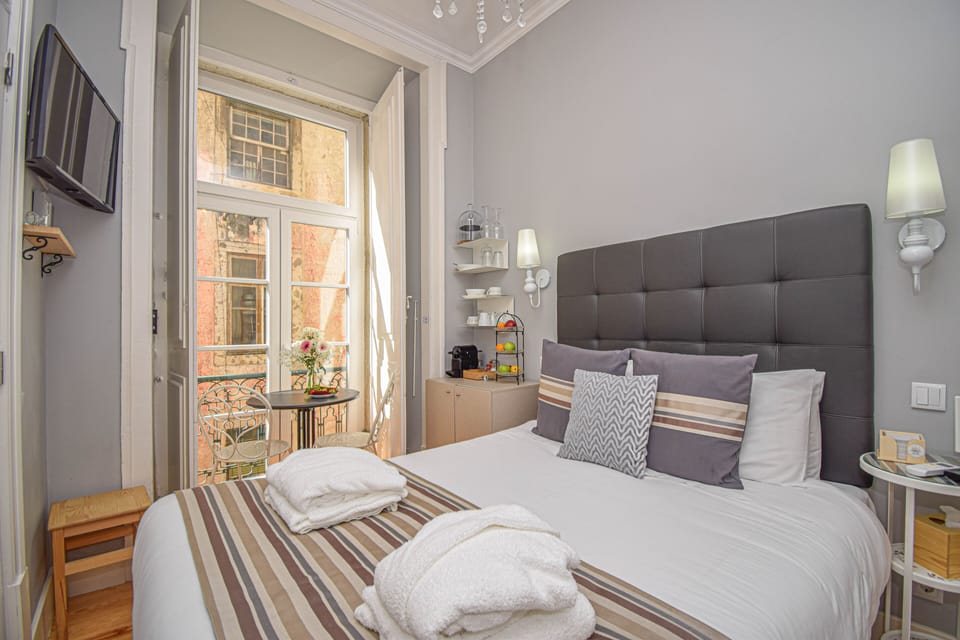 1 bedroom, minibar, in-room safe, desk