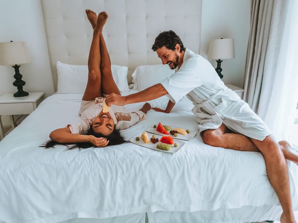 Junior Suite | In-room dining