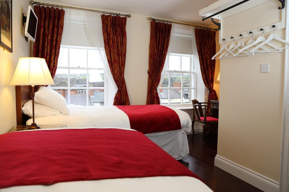 Desk, soundproofing, iron/ironing board, rollaway beds