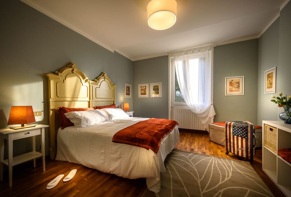 Comfort Room, Non Smoking, Mountain View | Premium bedding, free WiFi, bed sheets