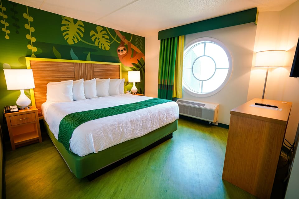 Family Room, 1 Bedroom | In-room safe, iron/ironing board, free WiFi, bed sheets