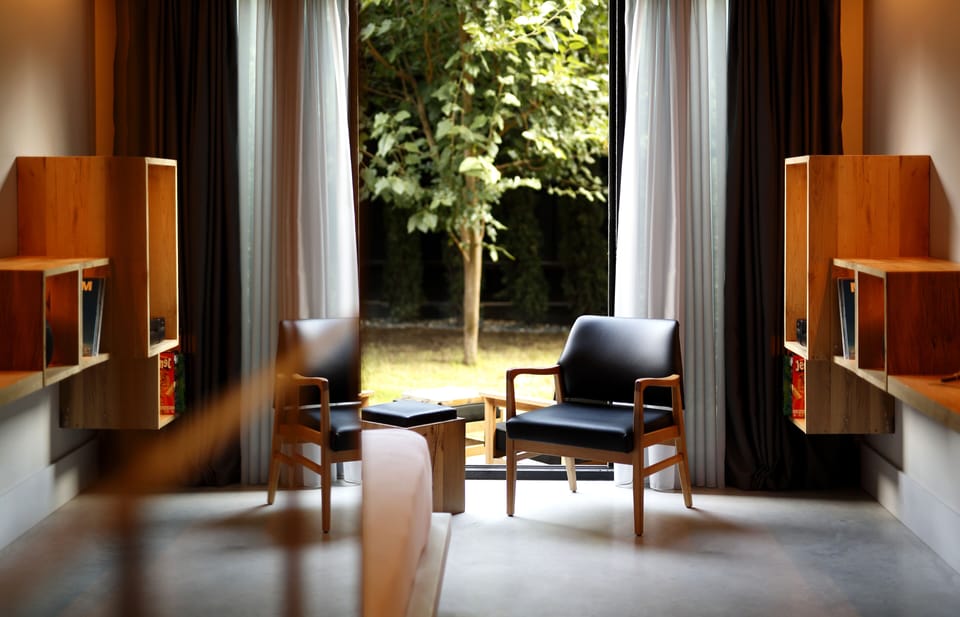 Secret Garden Suite | Premium bedding, minibar, in-room safe, desk