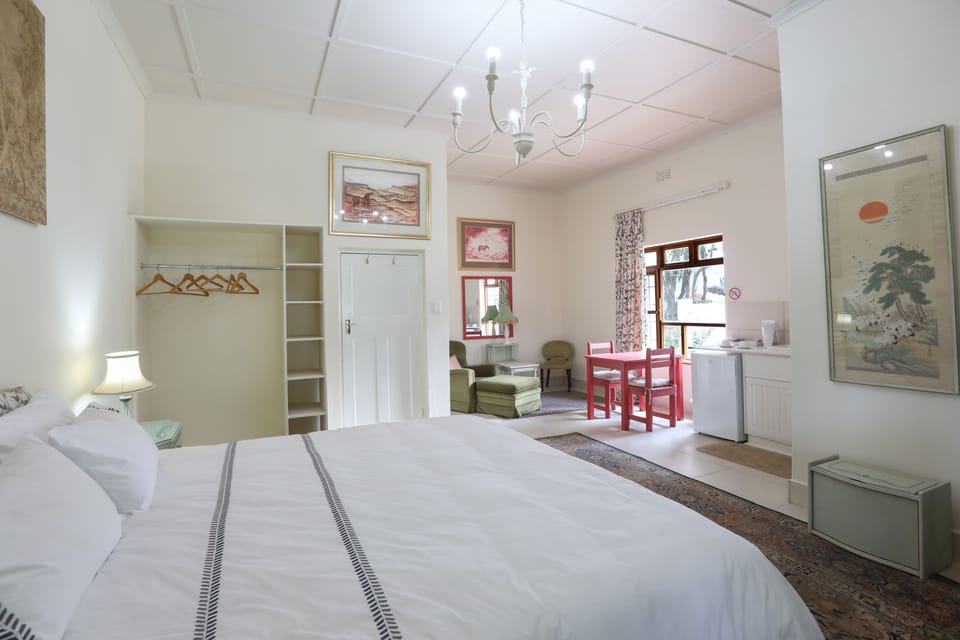 1 bedroom, premium bedding, in-room safe, individually decorated