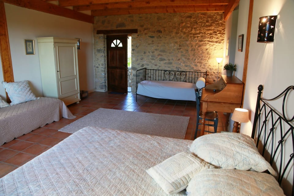Family Room (La Céleste) | Iron/ironing board, free WiFi, bed sheets