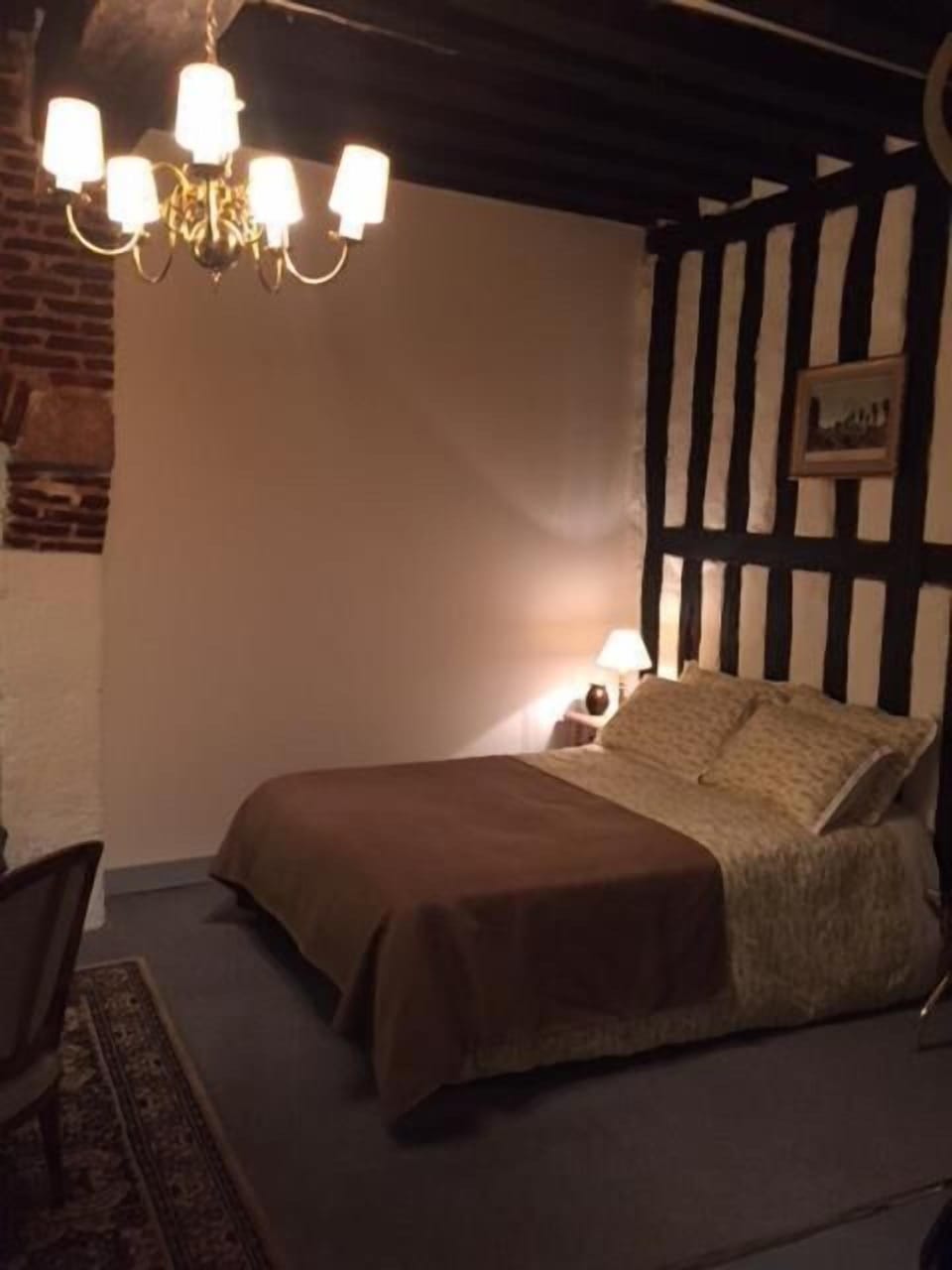 Individually decorated, individually furnished, free WiFi, bed sheets