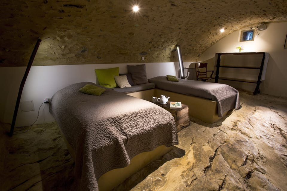 Suite (L’oliveraie) | Individually decorated, individually furnished, desk, soundproofing