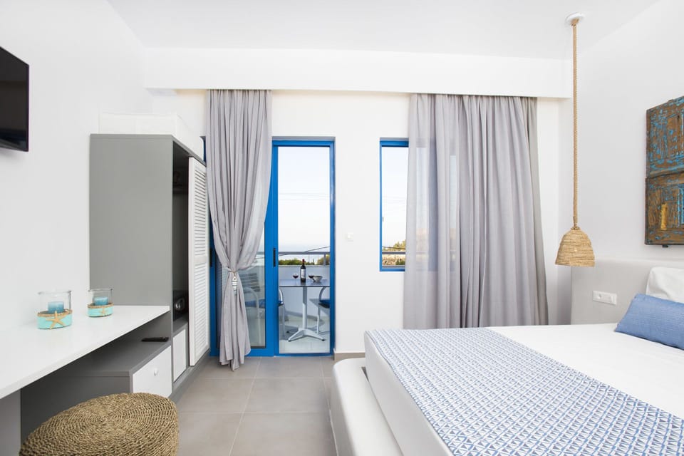 1 bedroom, in-room safe, desk, soundproofing