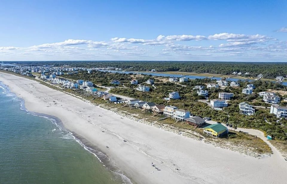 Sea It All 2 Bedroom Home by RedAwning House in Holden Beach