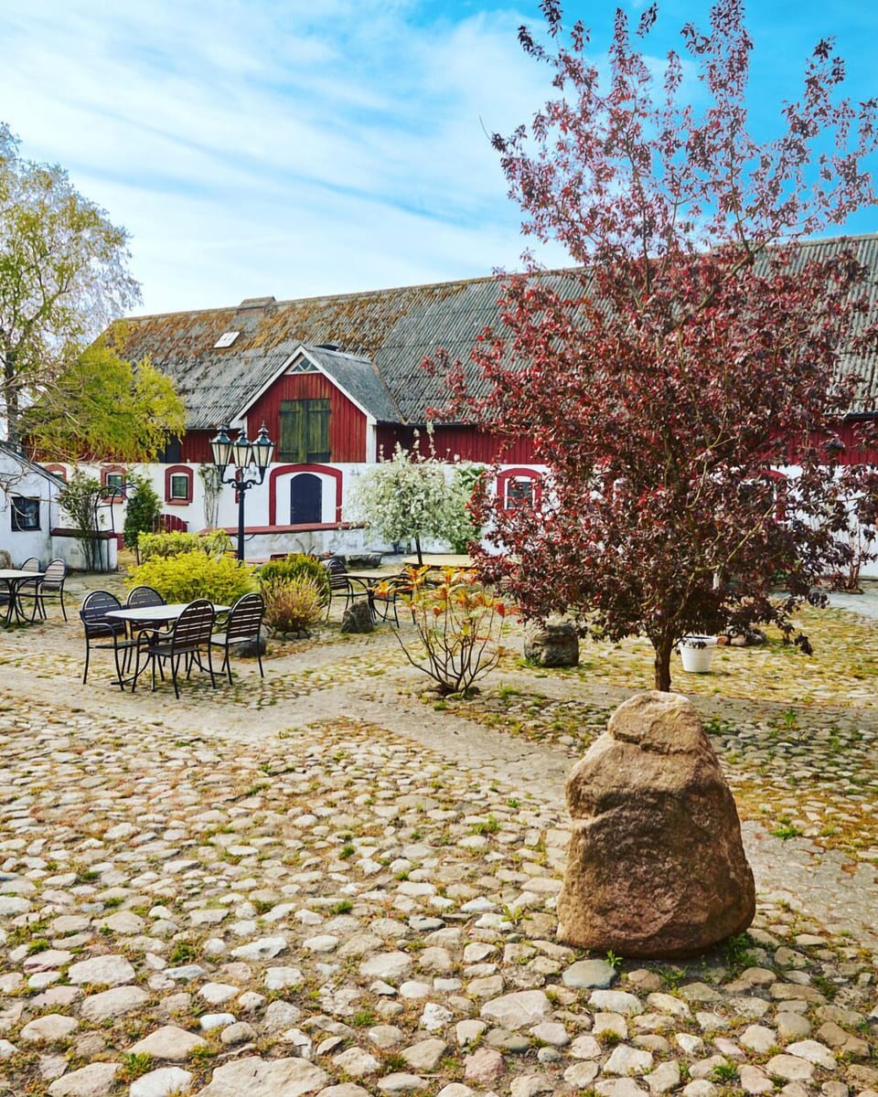 Gårdshotellet Hotel in Skåne County