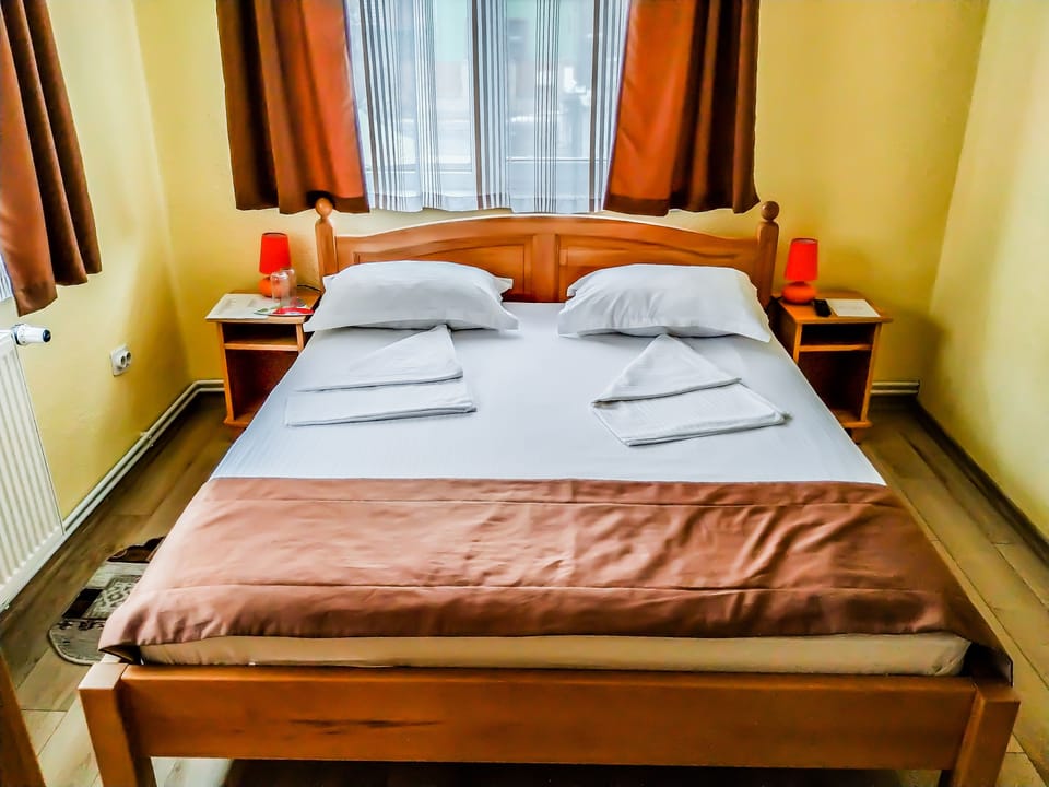 1 bedroom, minibar, in-room safe, blackout drapes