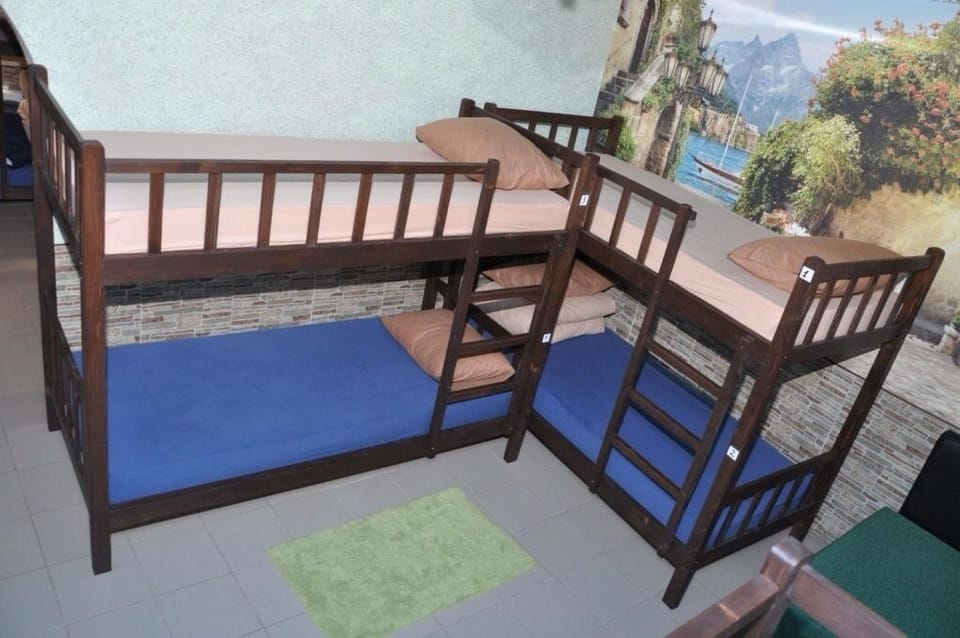 Comfort Shared Dormitory, Mixed Dorm | In-room safe, desk, iron/ironing board, free WiFi