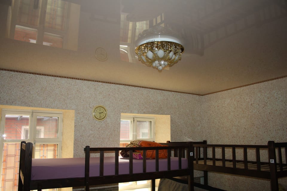 Comfort Shared Dormitory, Mixed Dorm | In-room safe, desk, iron/ironing board, free WiFi