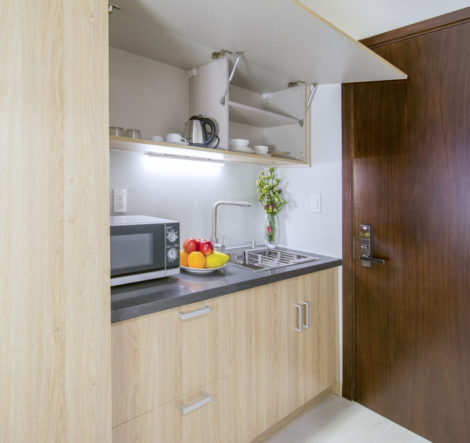 Coffee/tea maker, electric kettle