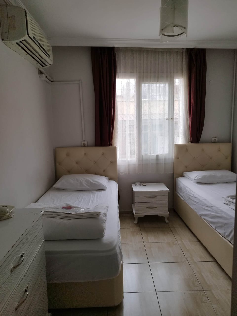 Twin Room | Egyptian cotton sheets, premium bedding, down comforters