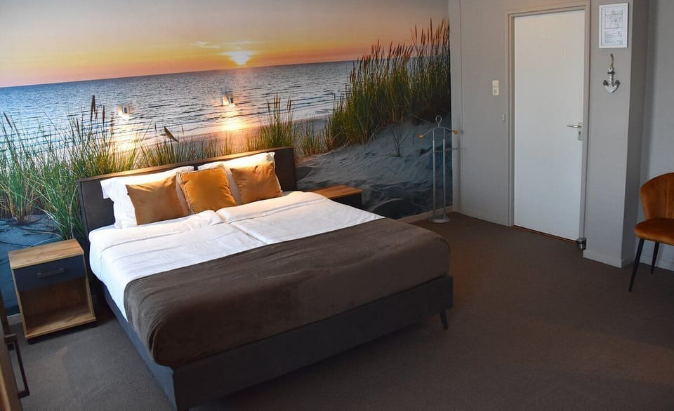 Comfort Double Room | Premium bedding, minibar, in-room safe, desk