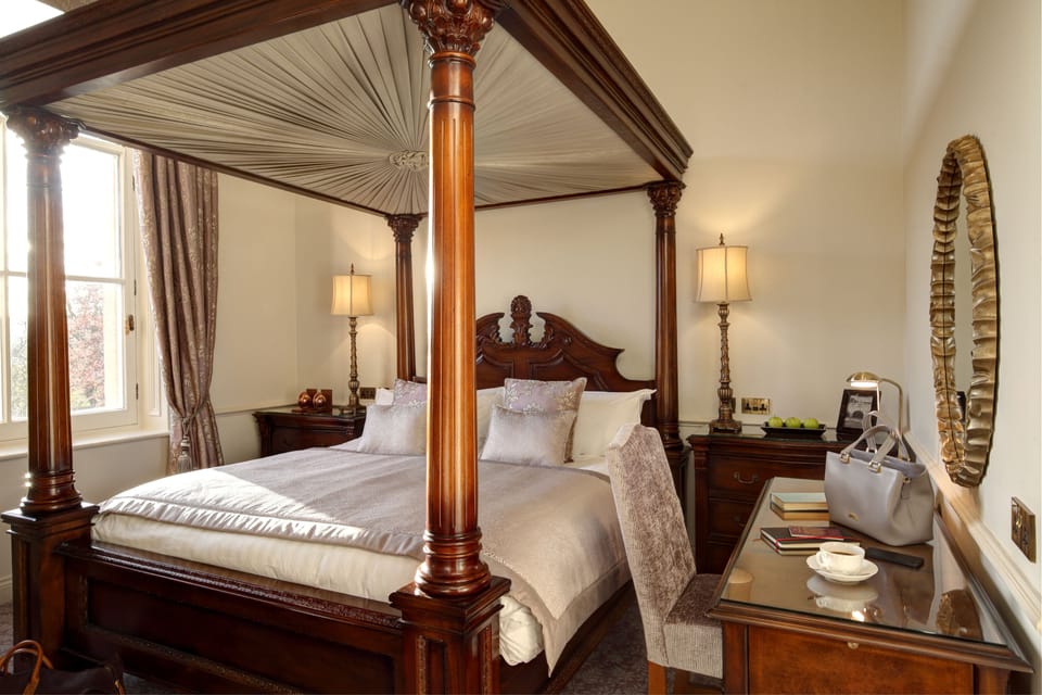 In-room safe, desk, iron/ironing board, free WiFi