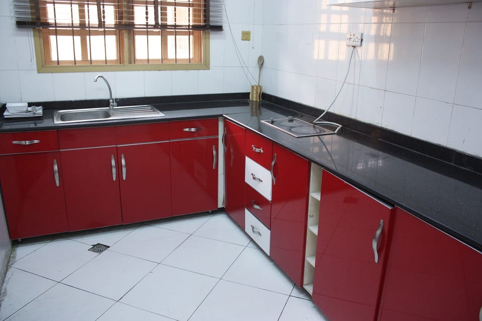 Apartment, 2 Bedrooms | Private kitchen | Fridge, cookware/dishes/utensils