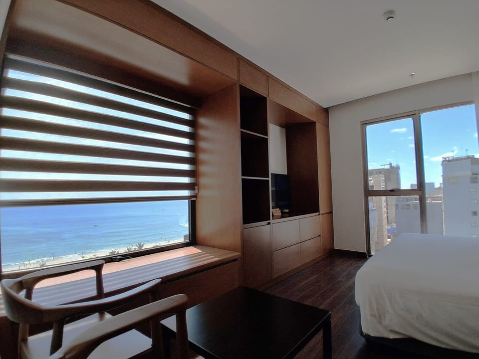 Beach/ocean view