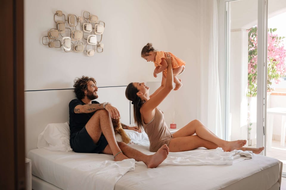 Superior Suite, 1 Bedroom, Balcony | Frette Italian sheets, premium bedding, pillowtop beds, desk