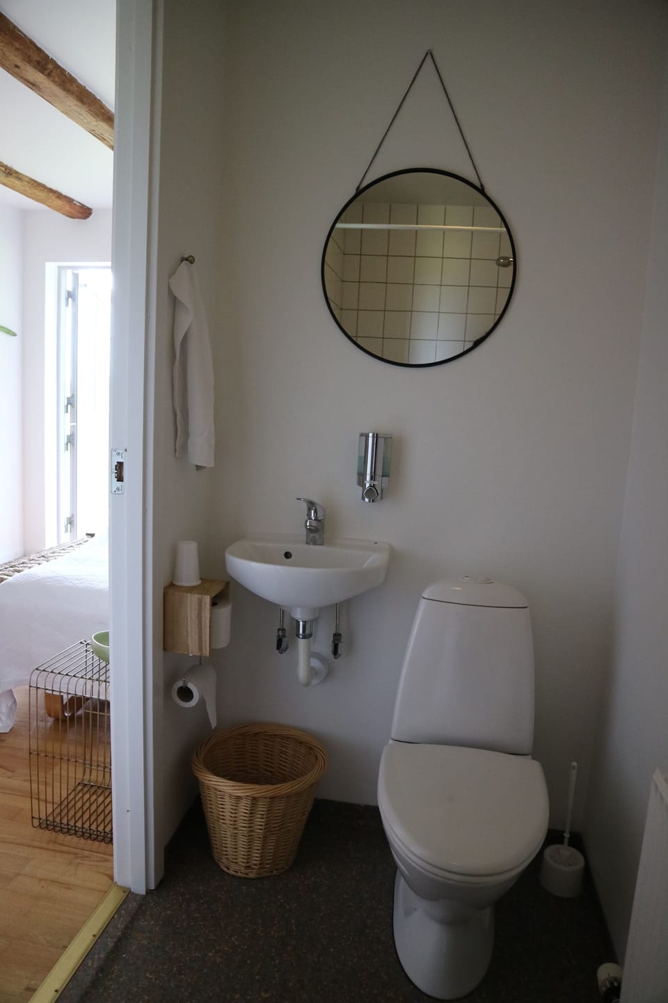 Family Room, Private Bathroom | Bathroom | Shower, hair dryer, towels