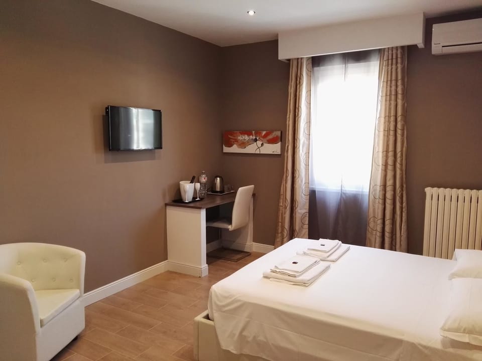 Desk, rollaway beds (surcharge), WiFi (free), bed sheets