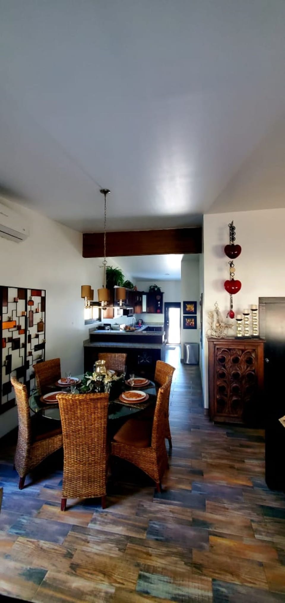 Daily cooked-to-order breakfast for a fee