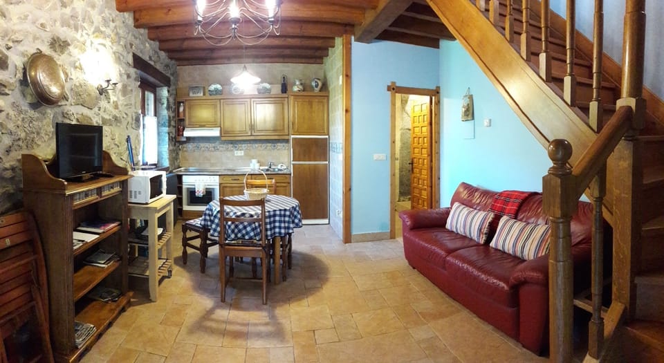 Apartment, 1 Double Bed with Sofa bed (Bekozu) | Living area | Flat-screen TV