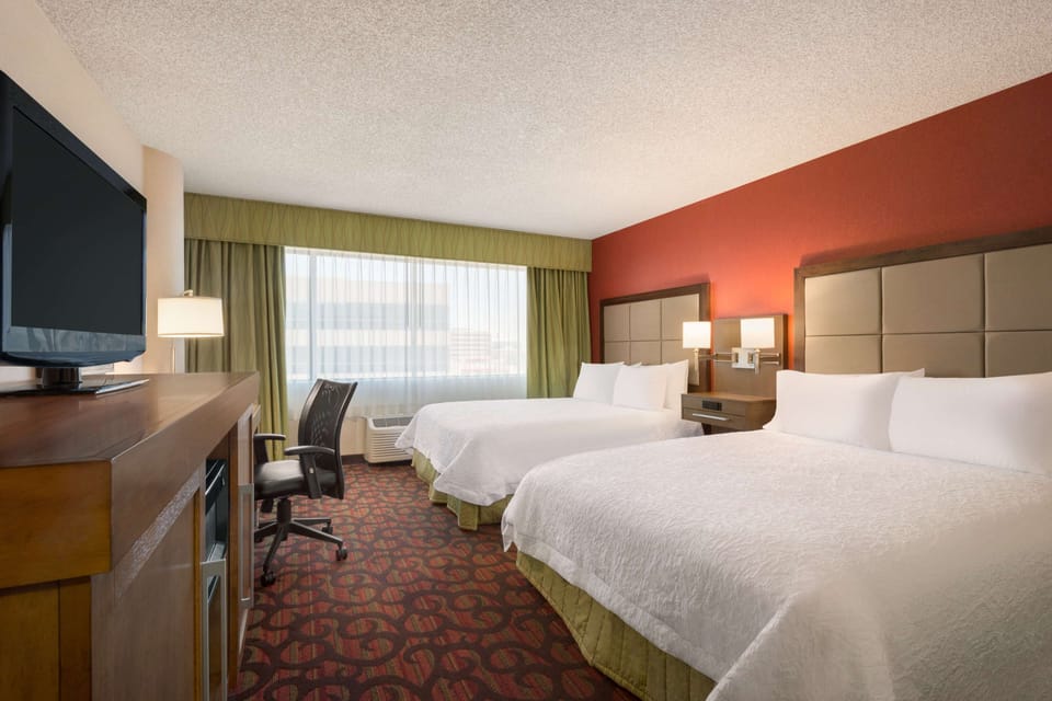 Premium bedding, pillowtop beds, in-room safe, desk