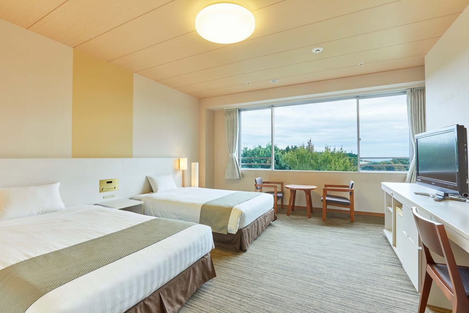 Twin Room, Non Smoking | In-room safe, WiFi (free)