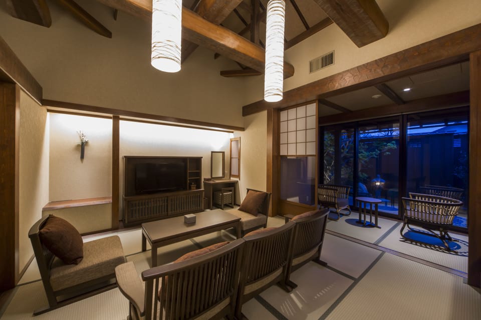 "Hiun" Annex Building For 4 Pax, Private Open-Air Bath | In-room safe, WiFi (free), bed sheets