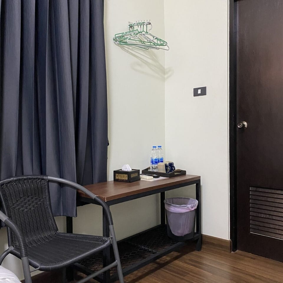 Standard Double Room | Soundproofing, free WiFi