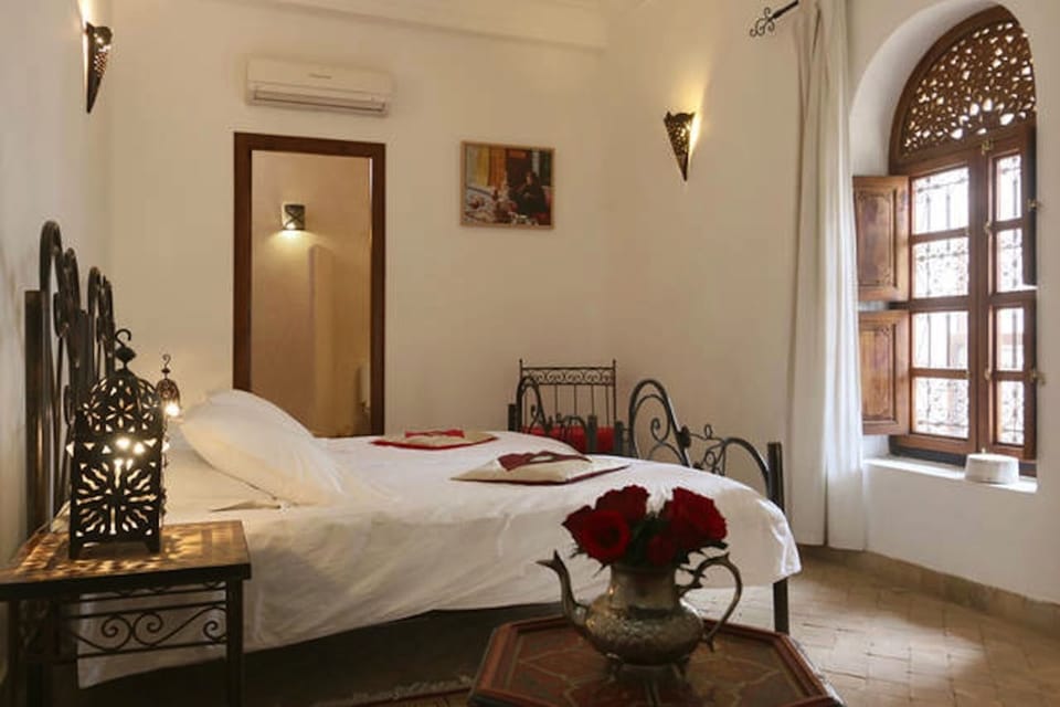Individually decorated, rollaway beds, free WiFi
