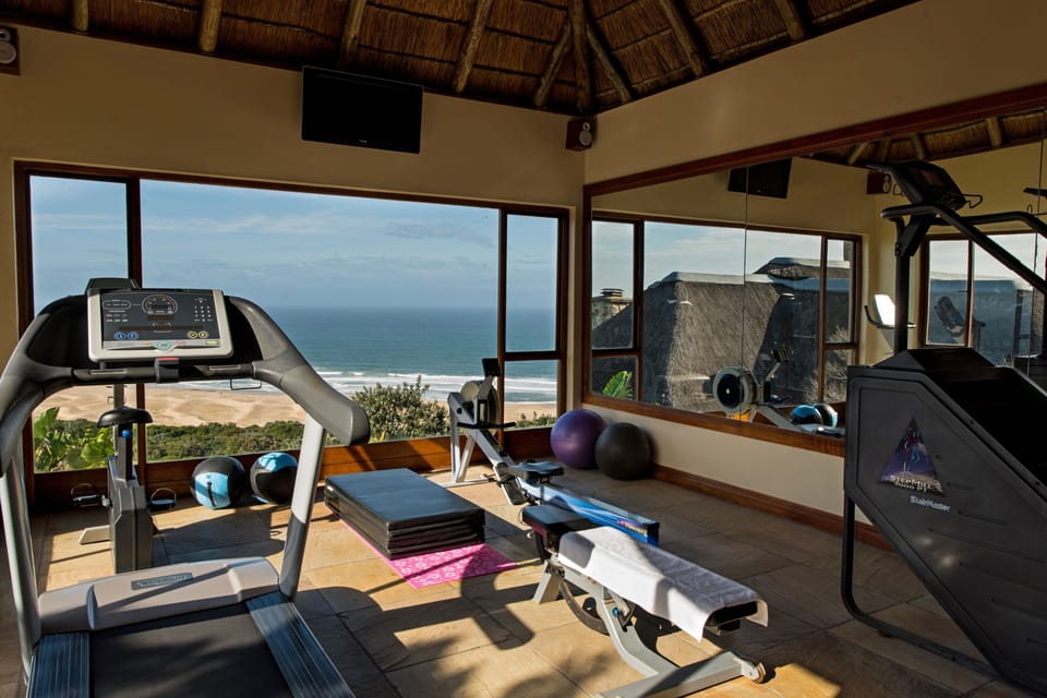 Oceana Beach and Wildlife Reserve Hotel in Eastern Cape