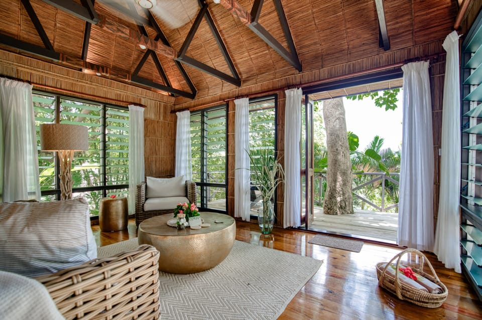 Tree House | Premium bedding, minibar, in-room safe, individually decorated