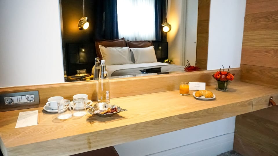 Superior Double Room | Premium bedding, minibar, in-room safe, desk