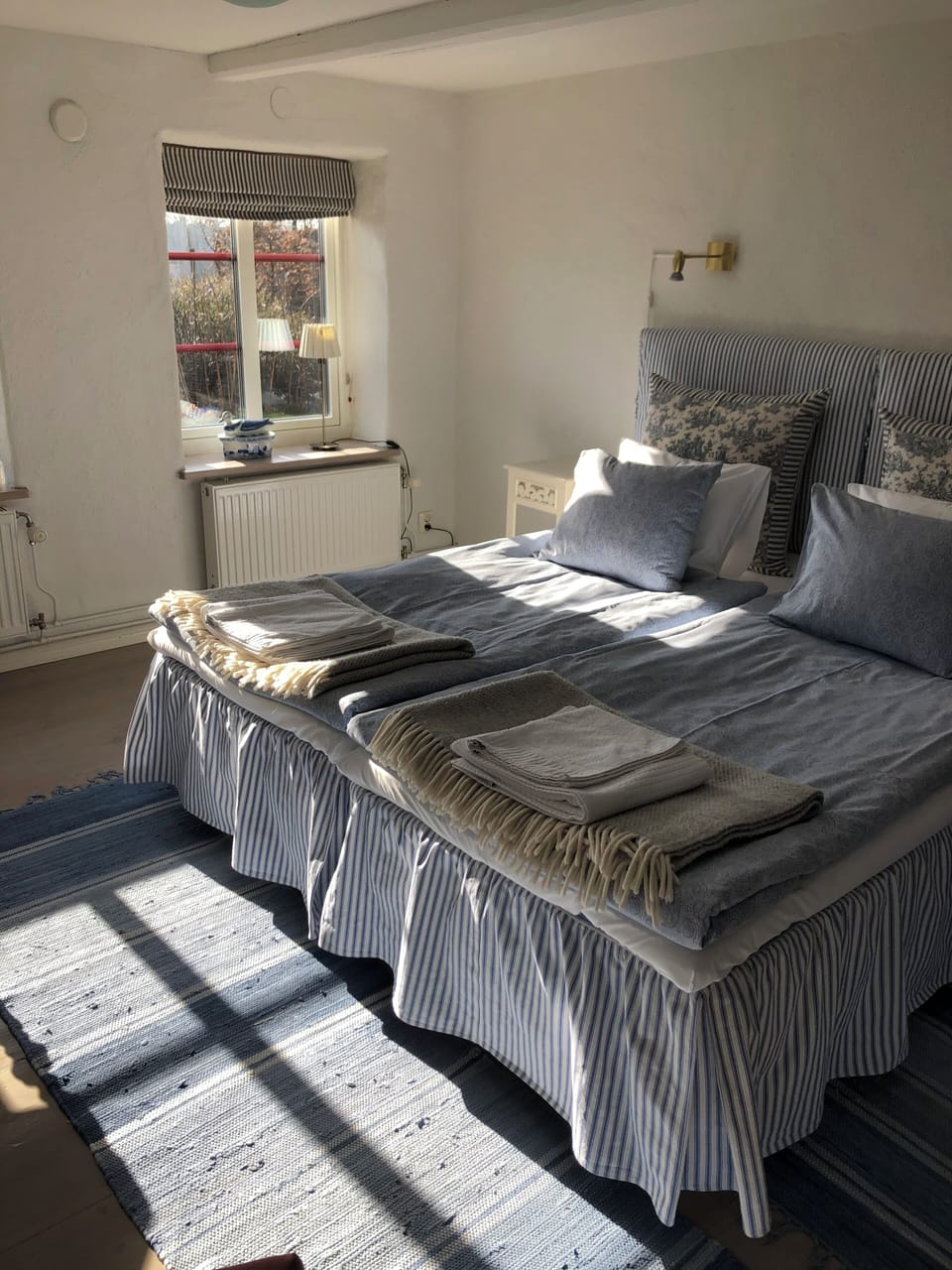 Twin Room, Garden View | Individually decorated, blackout drapes, soundproofing