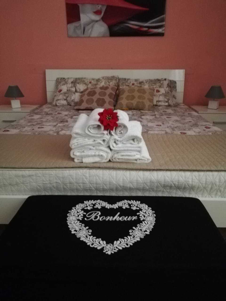 Down comforters, memory foam beds, minibar, desk