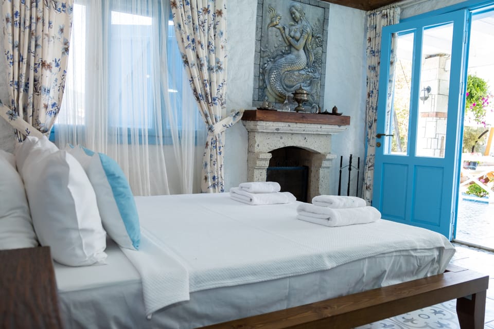 Elite Double Room, Non Smoking, Pool View | Premium bedding, Select Comfort beds, minibar, individually decorated