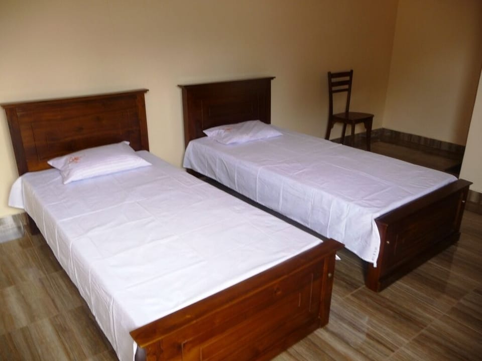 1 bedroom, premium bedding, iron/ironing board
