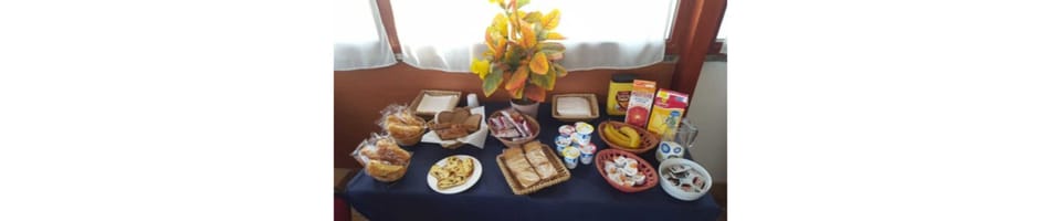 Daily local cuisine breakfast for a fee