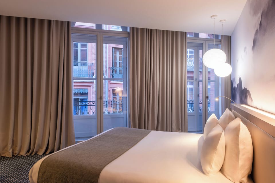 Double Room (Privilège) | Premium bedding, in-room safe, desk, blackout drapes