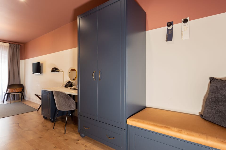 Deluxe Double or Twin Room | Premium bedding, minibar, in-room safe, desk