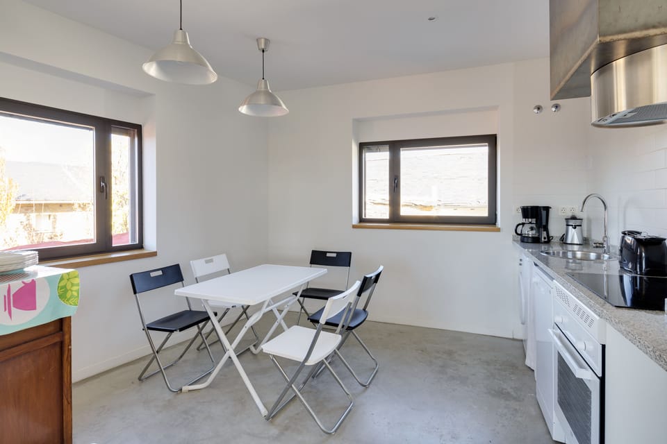Apartment, 4 Bedrooms (Real Encuentro) | Private kitchen | Fridge, microwave, oven, stovetop