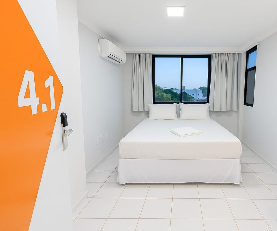 Superior Double or Twin Room, 1 Bedroom, Shared Bathroom, City View | Blackout drapes, free WiFi, bed sheets