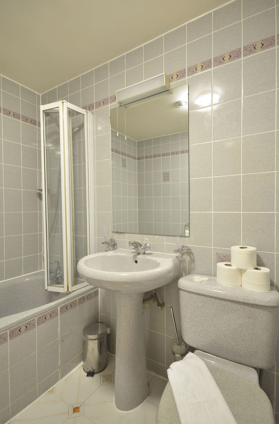 Hair dryer, towels
